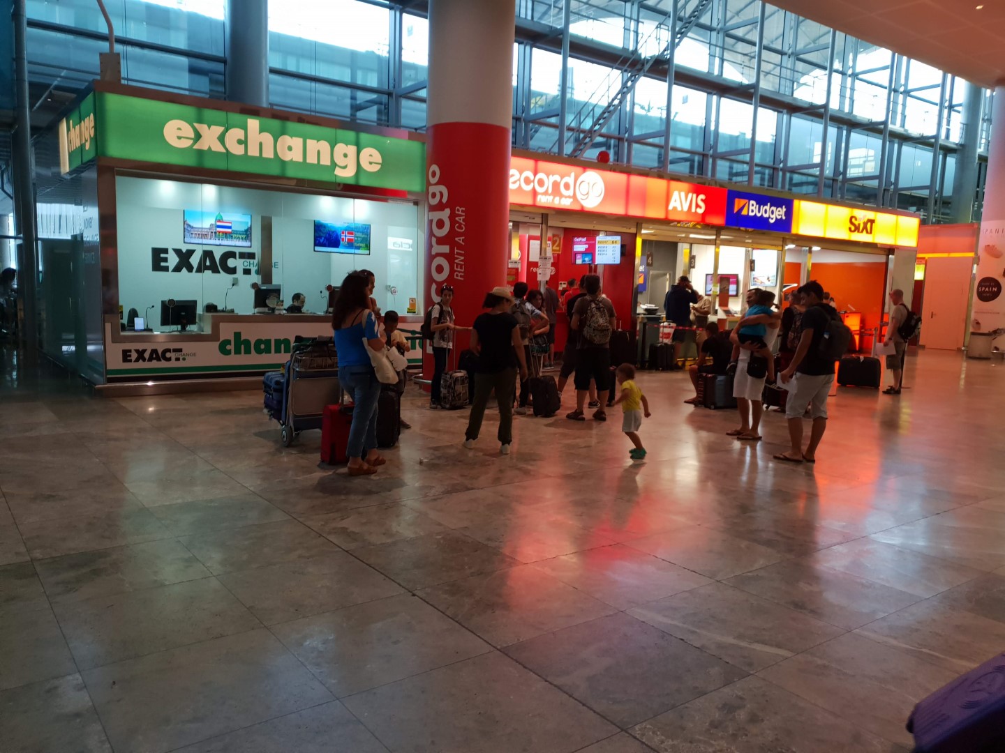 Tips for your car rental at Alicante Airport Victoria