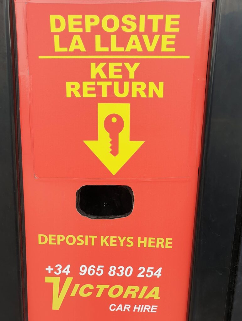 Devolucion llaves Victoria Rent a Car Calpe fuera horario de oficina